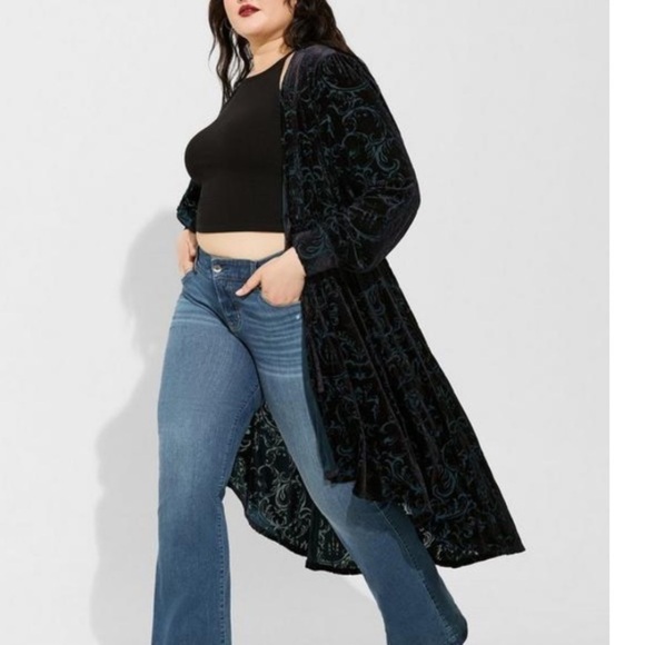 TORRID NWT Disney Haunted Mansion Velvet Maxi Kimono - Picture 3 of 7